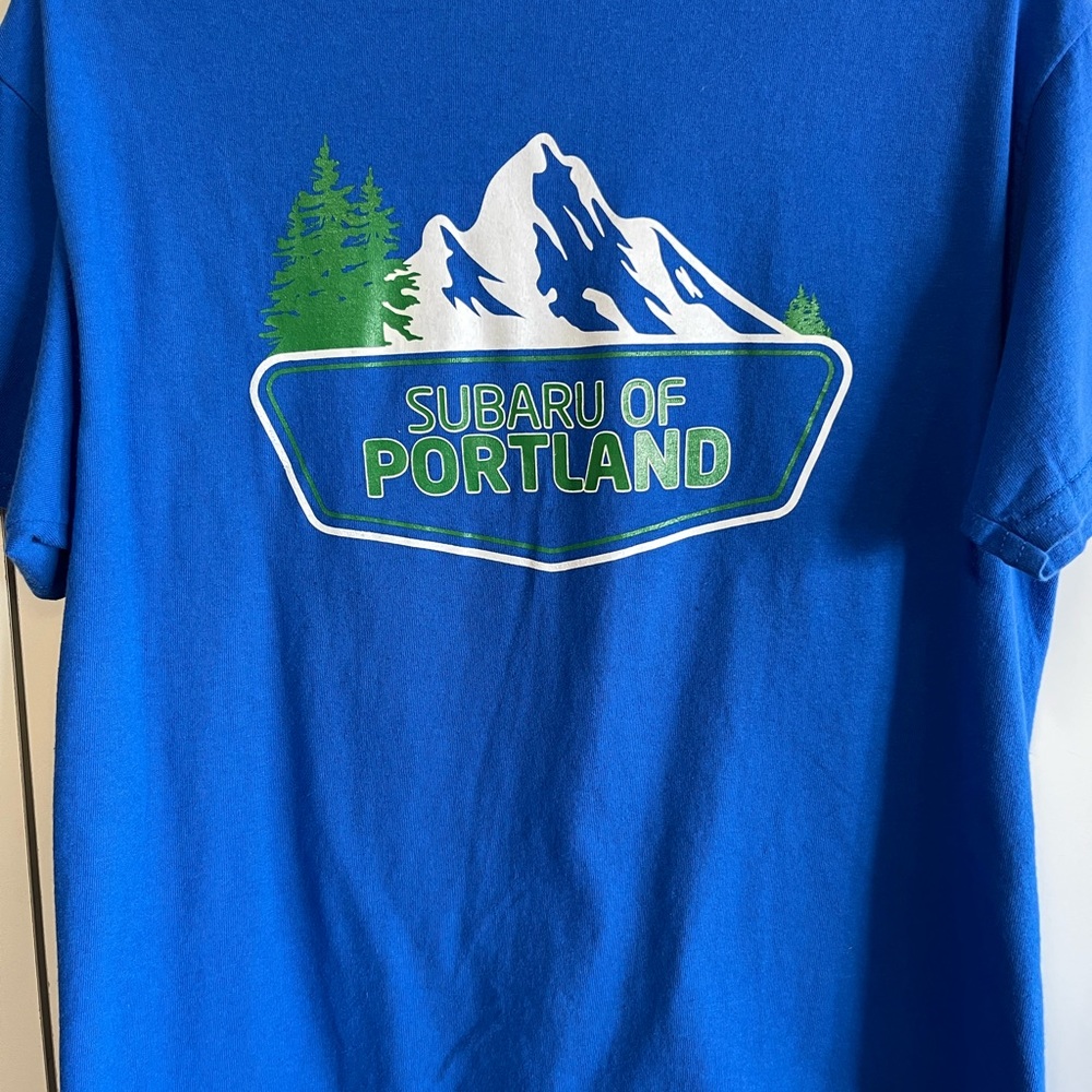 Subaru blue t-shirt. Medium Portland